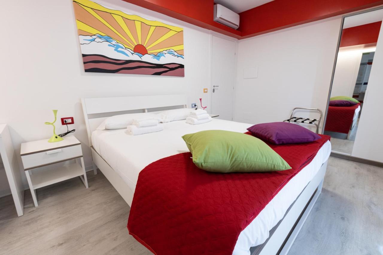 Valmontone Travel Rooms Exterior photo