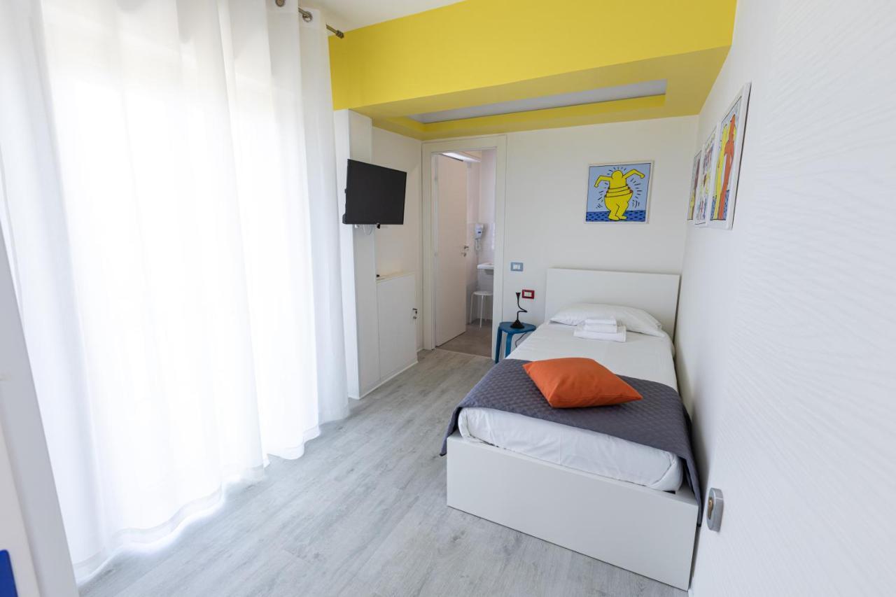 Valmontone Travel Rooms Exterior photo
