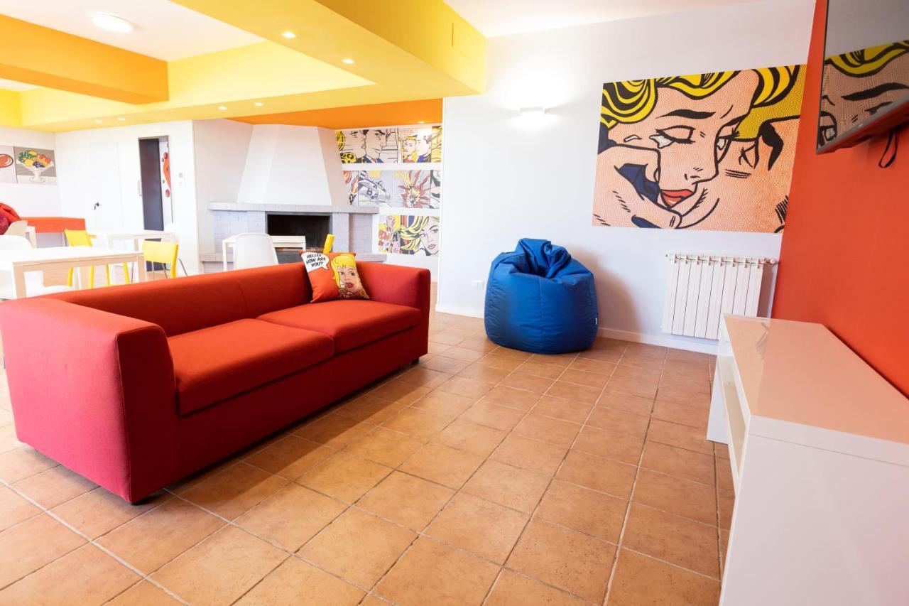 Valmontone Travel Rooms Exterior photo